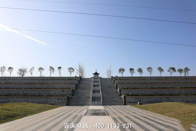 山东潍坊市常令公山公墓